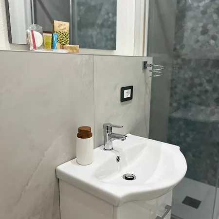 Bella Ciao 3* פירנצה